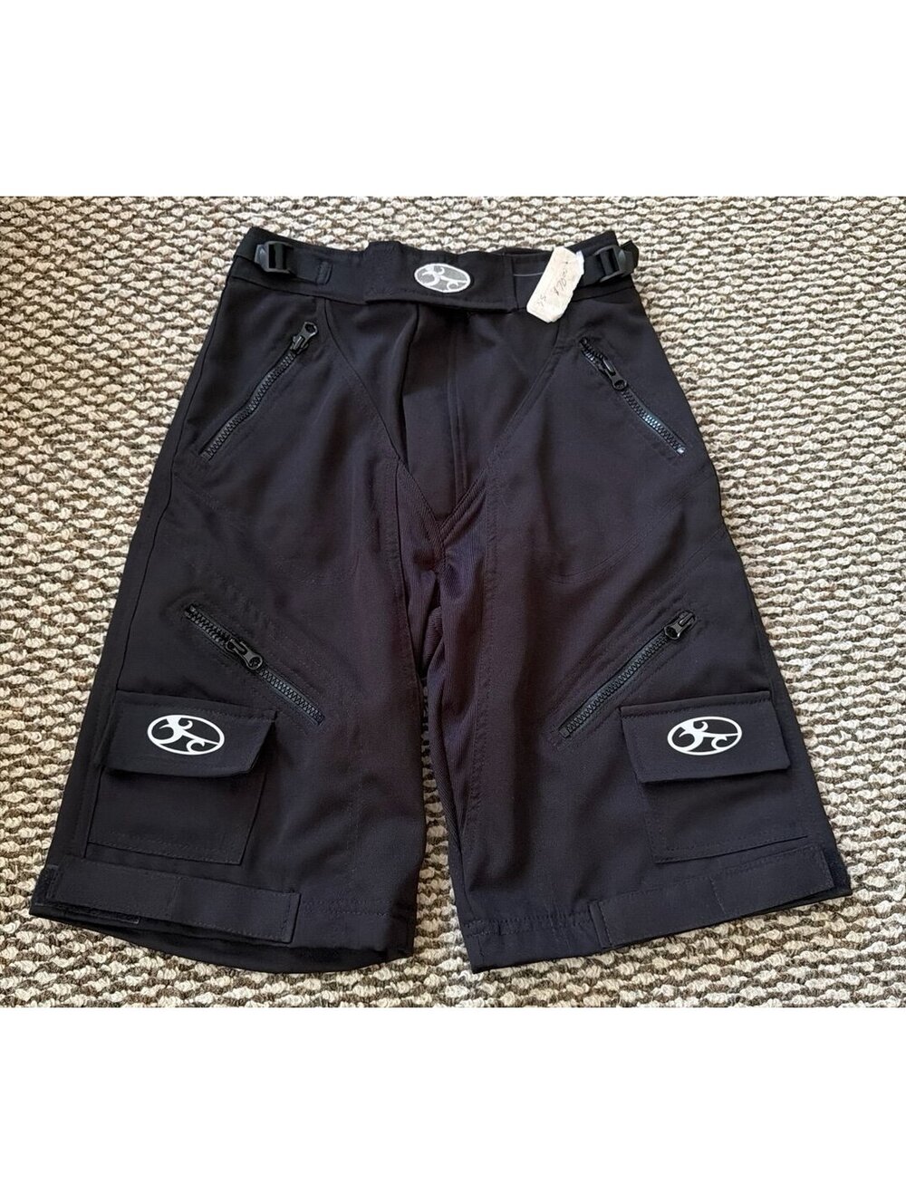 NWT Expedition Recumbent Cycling Shorts 2.0, Black. Womens XS.
